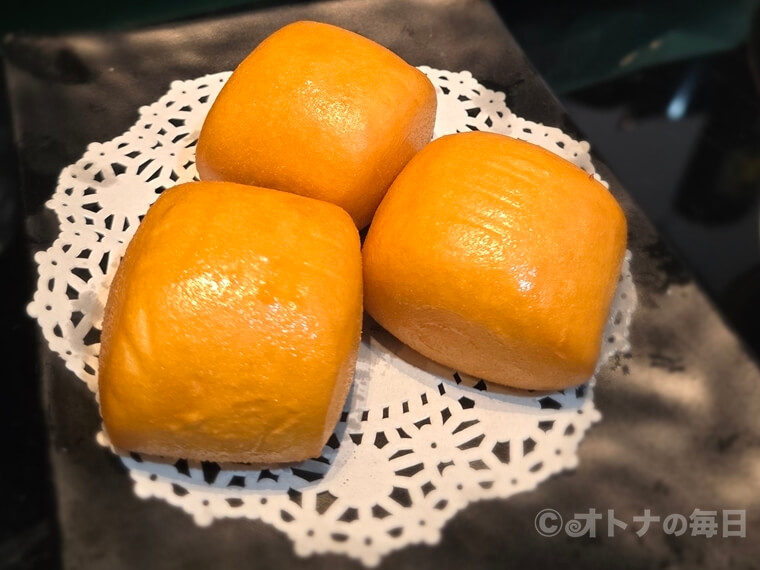 チャイムス　チリクラブ　マントウ　シンガポール